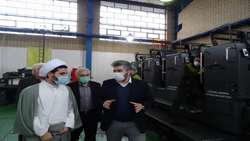 بازدید بازرس کل استان قم از چند واحد تولیدی در شهرک صنعتی شکوهیه